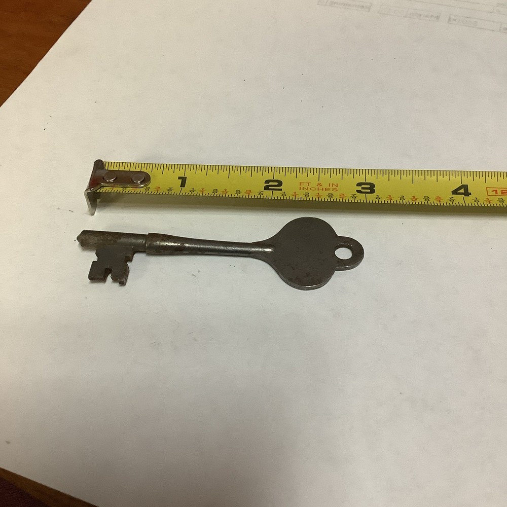 Vintage Skeleton Key 3 in long