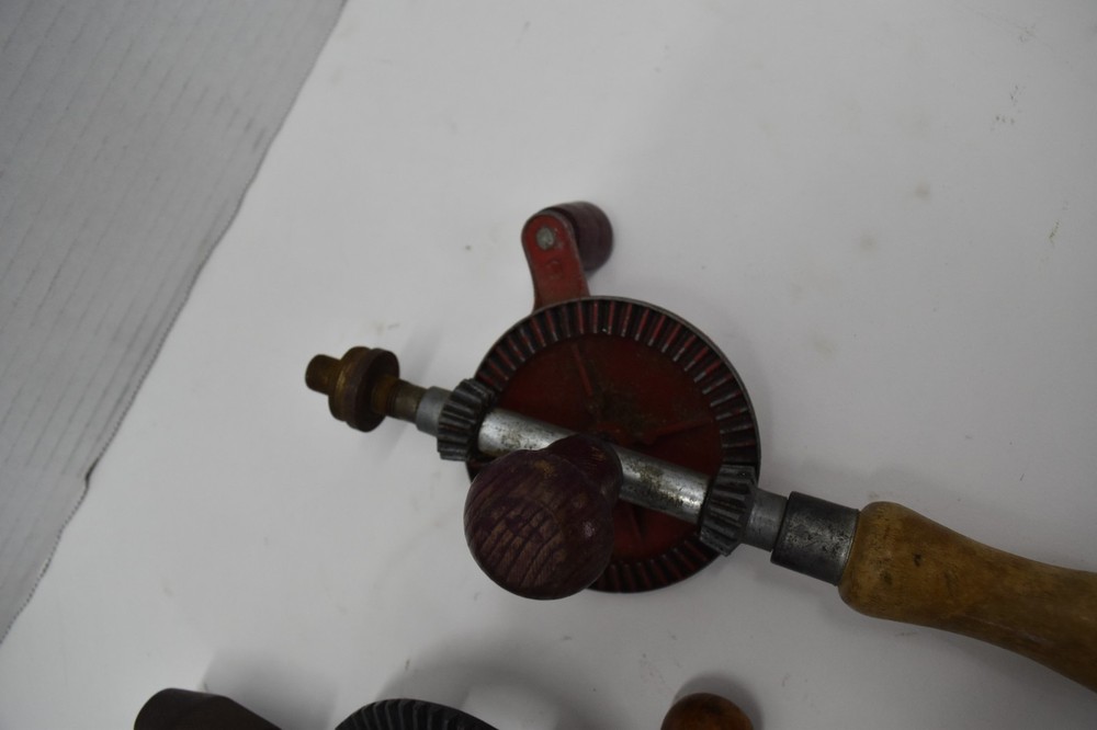 TWO VINTAGE EGG BEATER STYLE MANUAL HAND DRILLS DRILL BITS