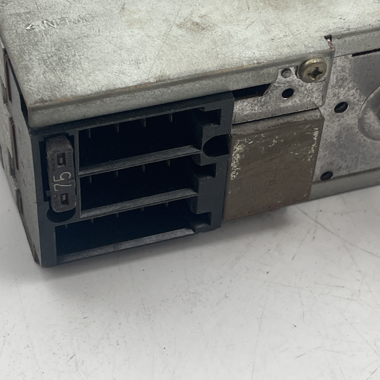 1988-1991 AUDI 80 90 Quattro Coupe Radio Receiver FM Cassette Player 893035180