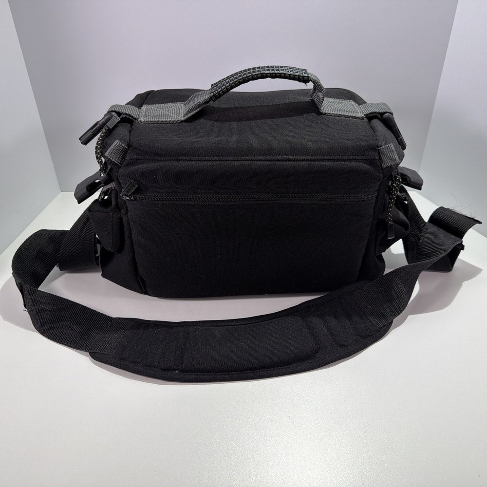 Tamrac System 6 black camera bag