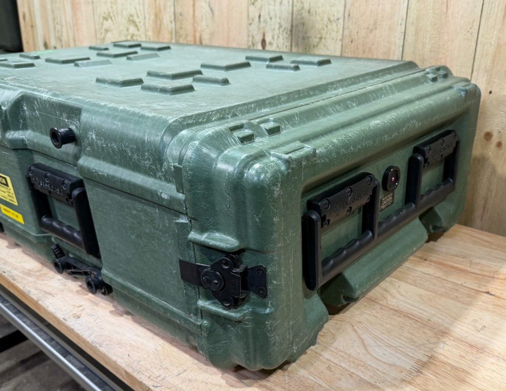 ECS Server Rack Rackmount 4U 19" X 29" Waterproof Storage Case W/ Rack