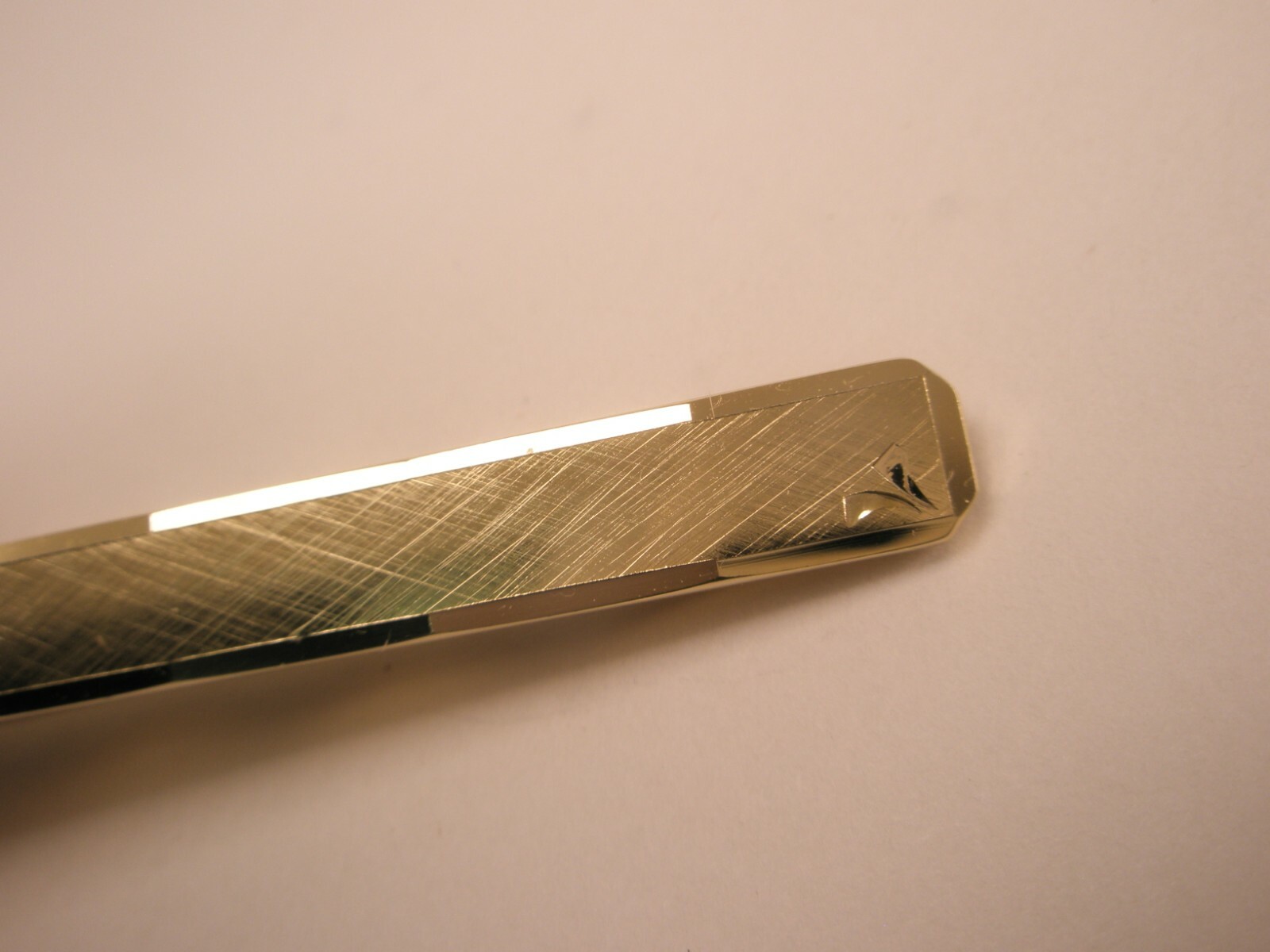 2-13/16" Thin Design Scalloped Edge Gold Tone Simple Vintage LARGE Tie Bar Clip