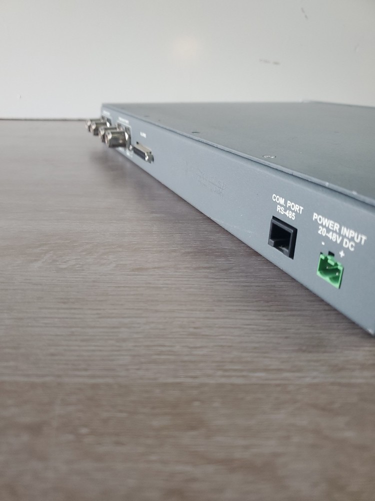 Corning Mobile Access Wireless Solutions Base Unit for 8 Links Model WB-B8U