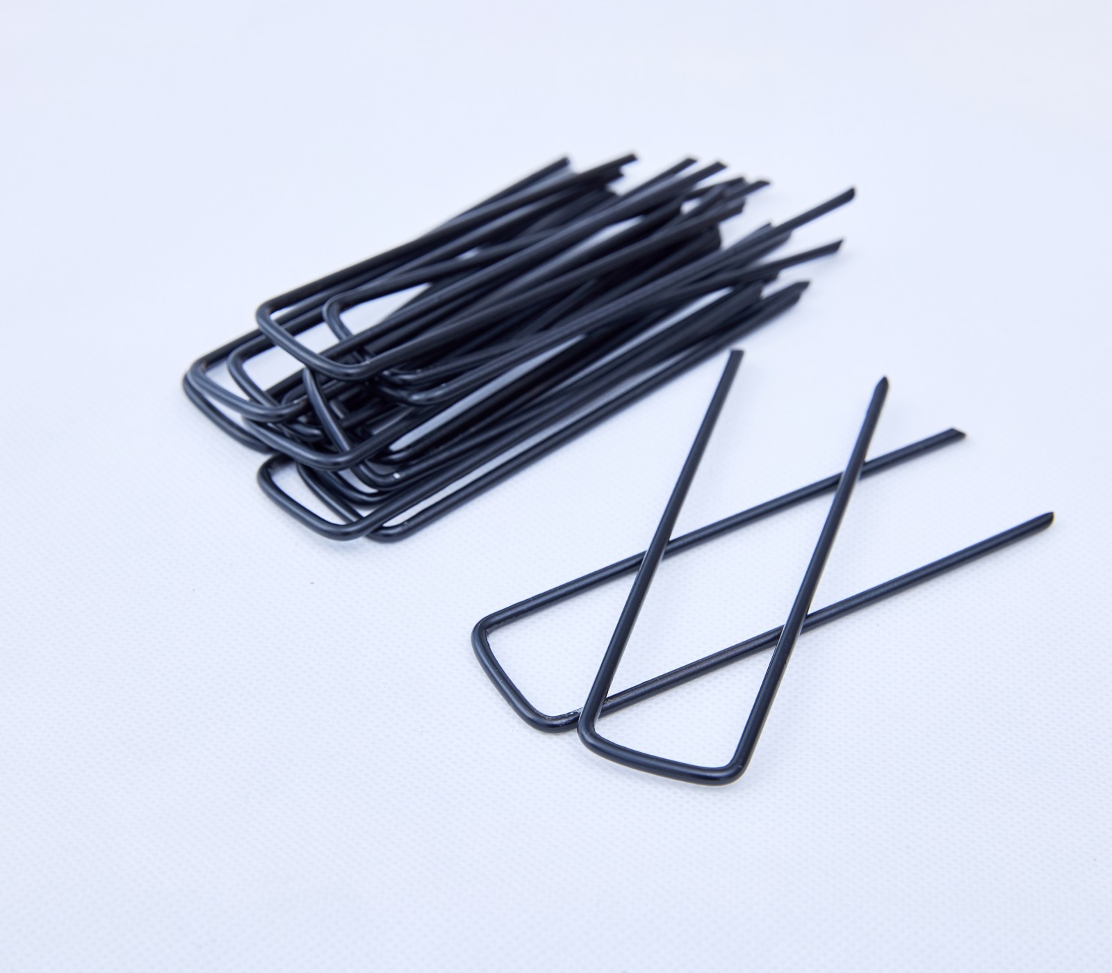 Landscape Staples 4/6/8/10/12 Inches 11 Gauge Galvanize Garden Stakes Fabric SOD