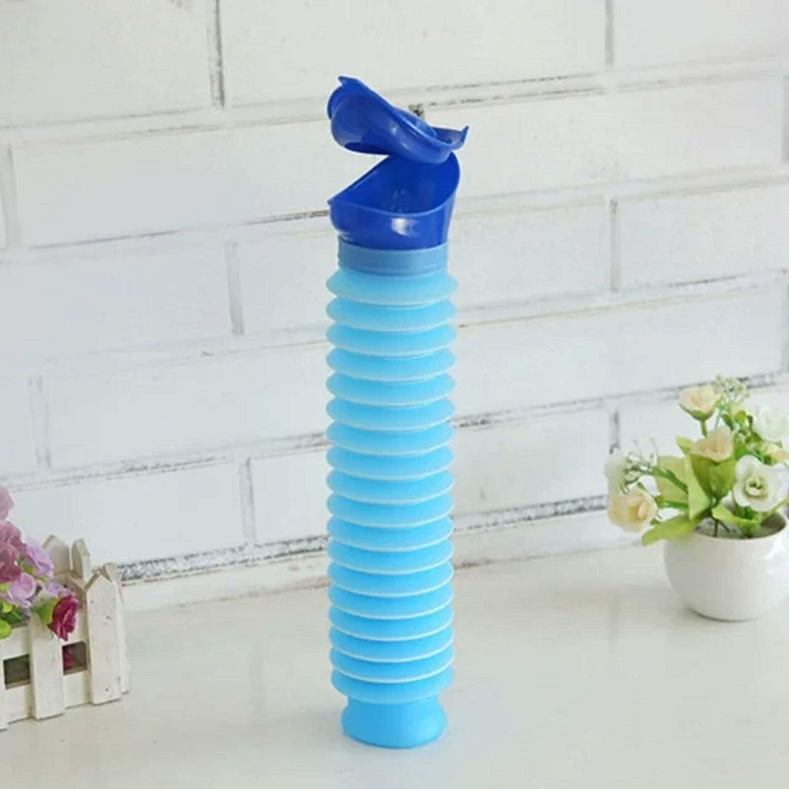 Portable Urinal Male Female Emergency Travel Camping Car Toilet Pee Bottle Kit