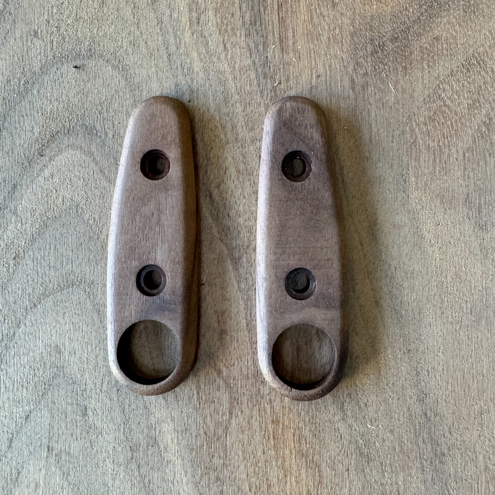 Walnut scales compatible with Kabar BK-14 Eskabar knife (w/hardware)