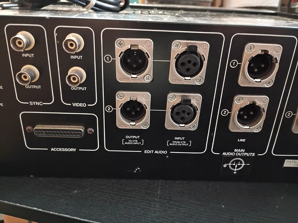 Vintage DBX 700 Studio Pro Digital Audio Processor ADC / DAC Combination Unit