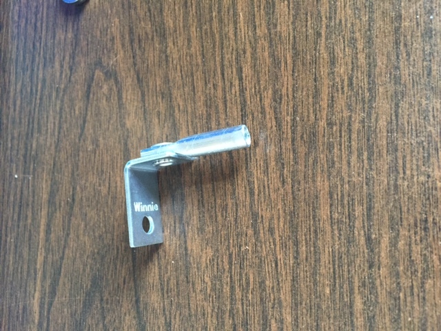Angle Clip w/ 1/4-20 eyelet