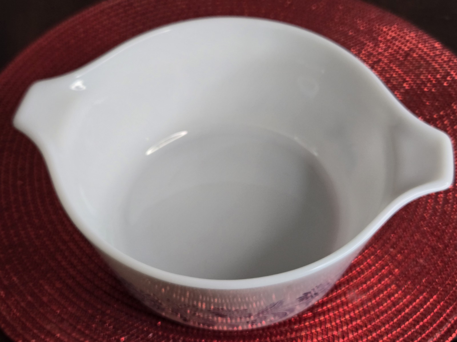 VINTAGE PYREX COLONIAL MIST ROUND 1.5 L CASSEROLE DISH 474-B NO LID