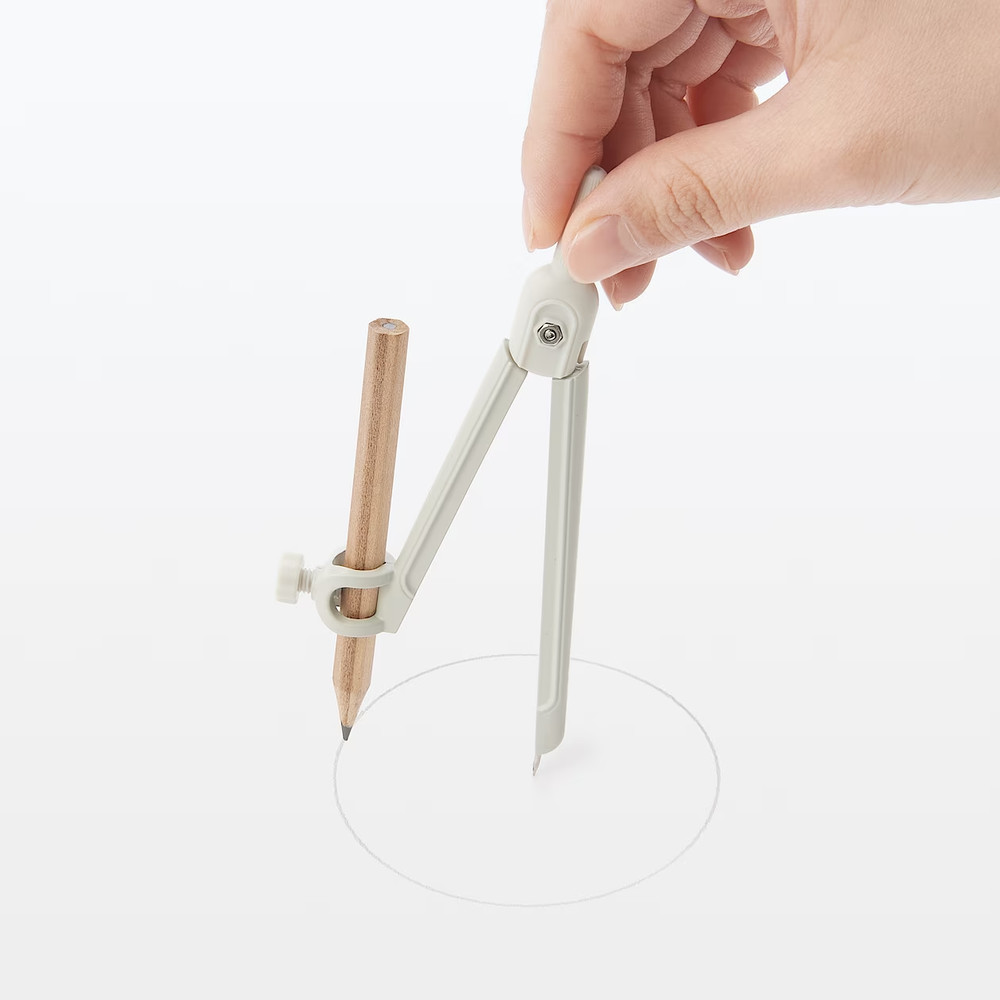 MUJI Compass with one pencil