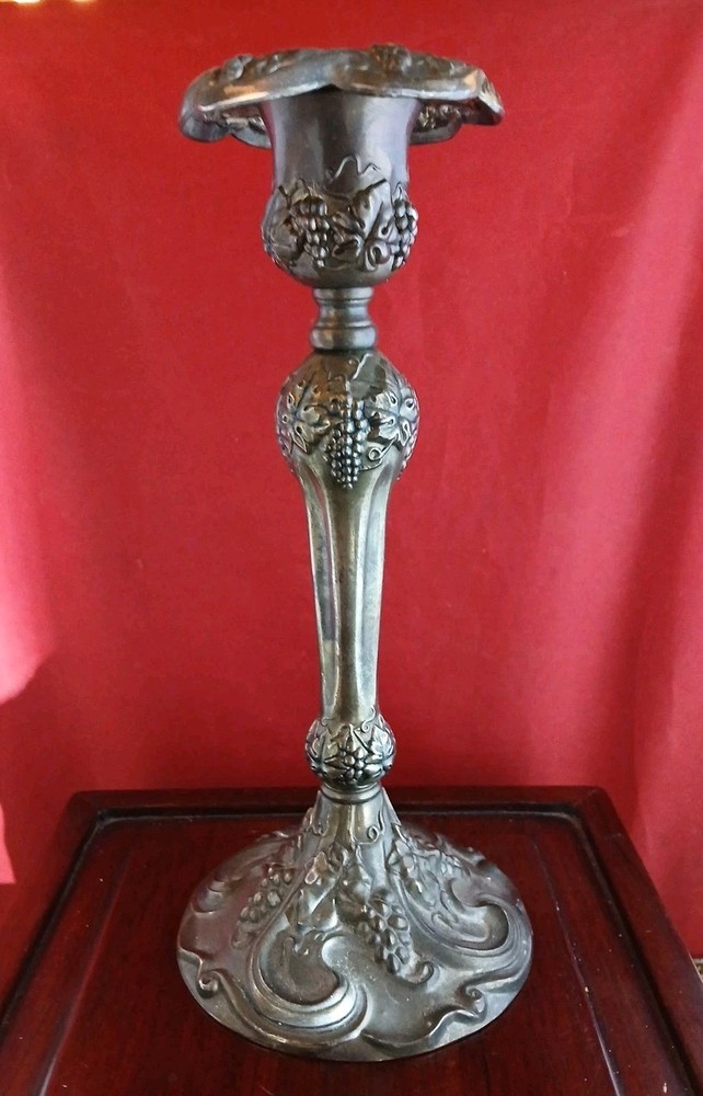 Vintage Godinger Silver Plated 8.5/8" Candlestick Baroque Grape Motif