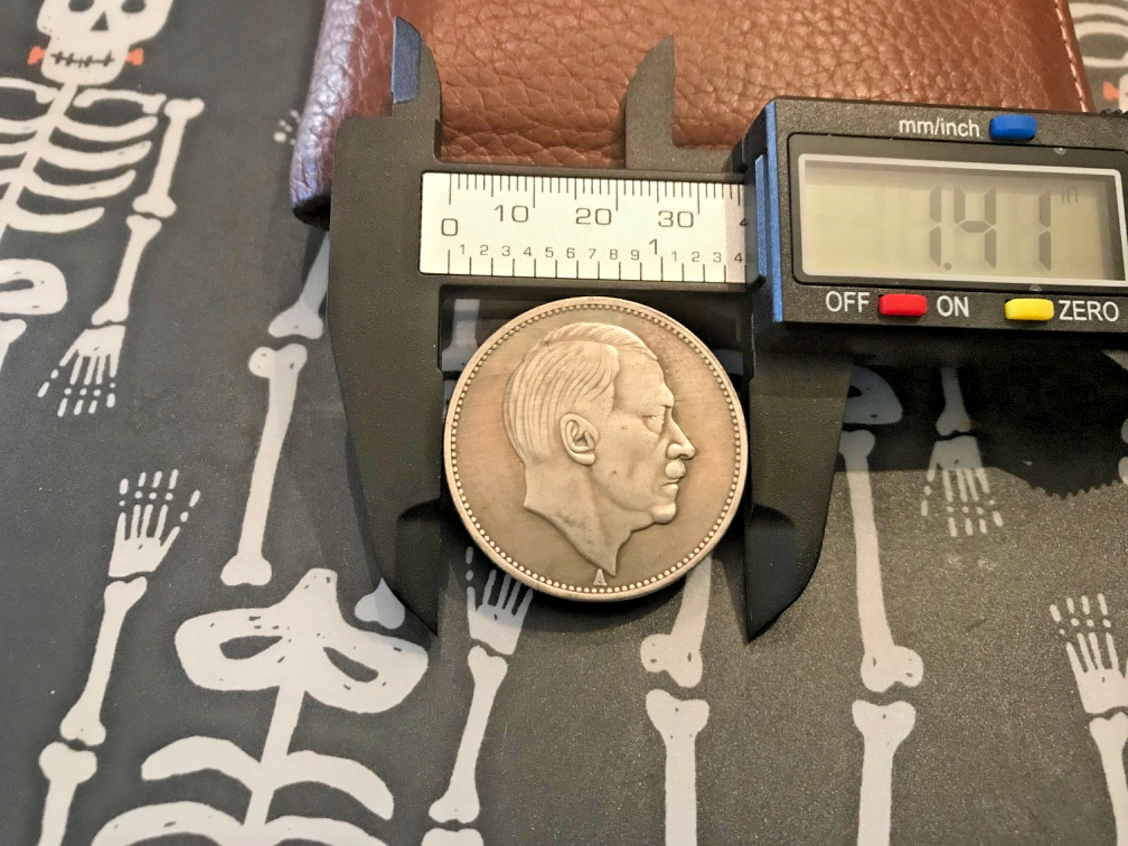 1942 5 REICHSMARK GERMAN FUHRER WAR EAGLE WWII COMMEMORATIVE COIN