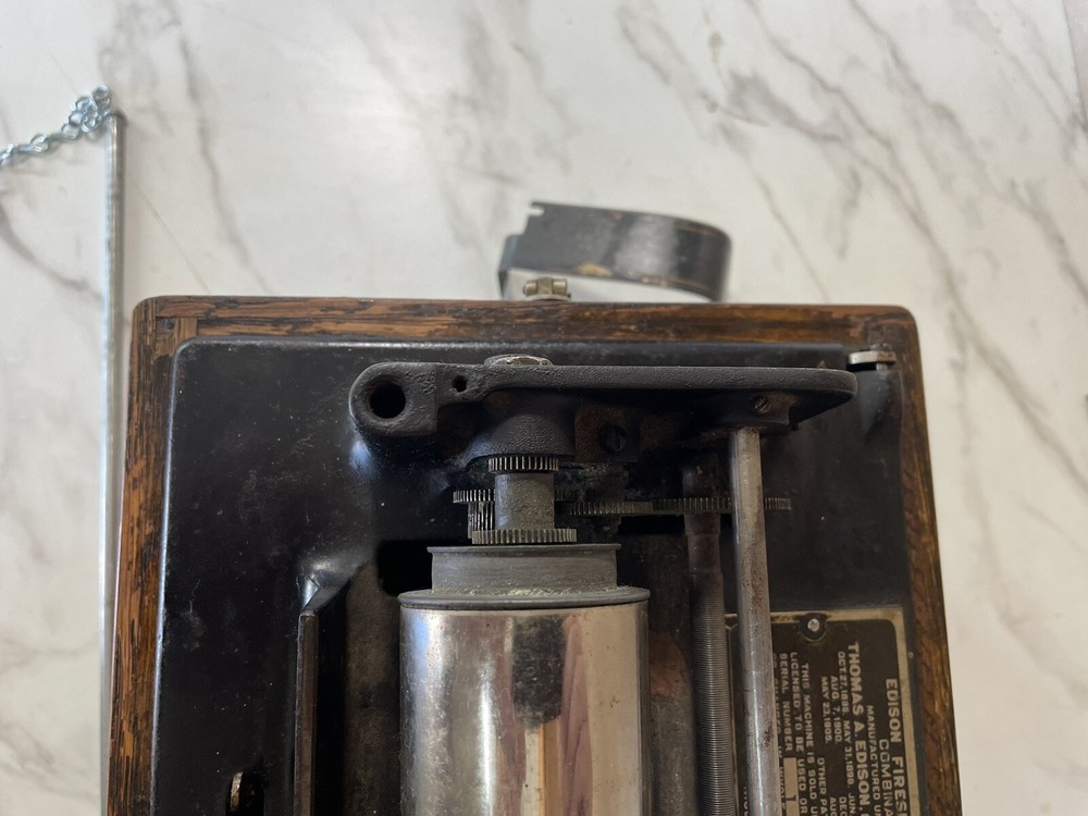 Edison Phonograph Fireside S/N- 110