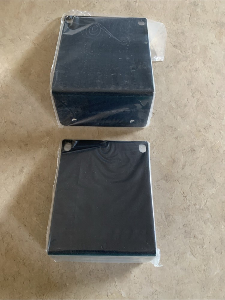 TOA MB-1000 Rack Mount Kit