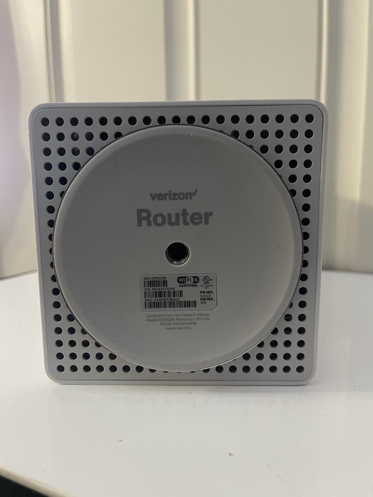 Verizon Router - CR1000B Router + Power Cable