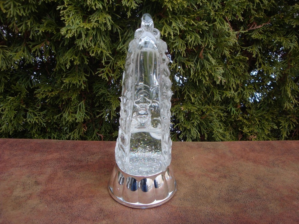 Peacock/Glitter Globe 11" tall (Not working)