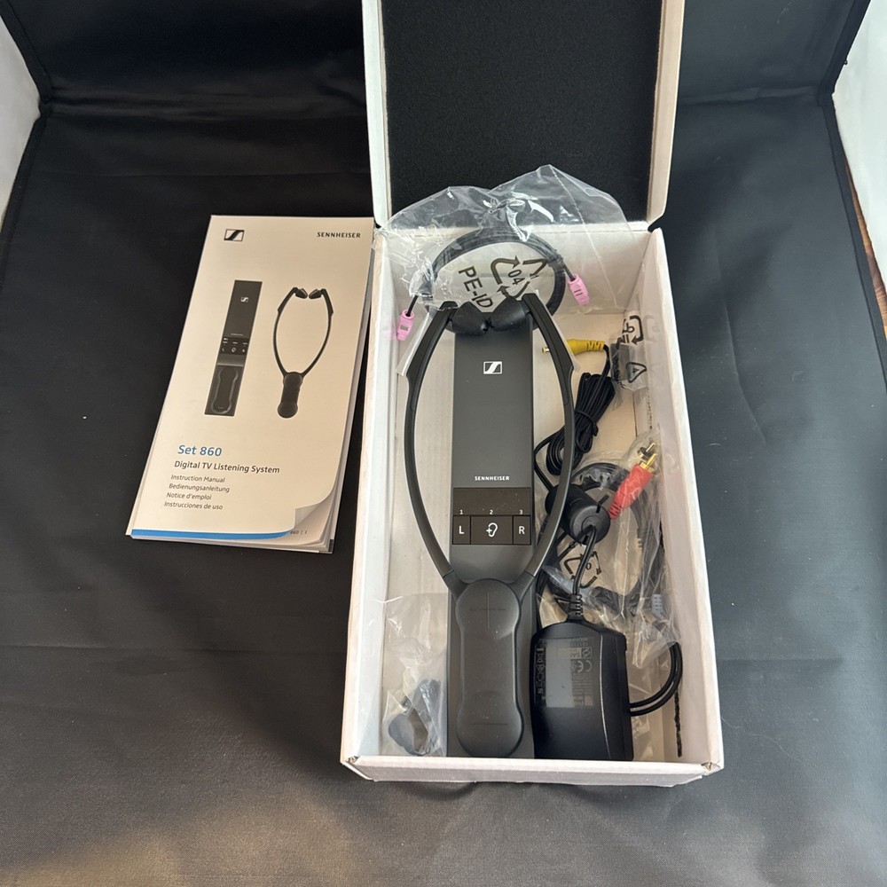 Sennheiser Set 860 Digital Wireless TV Listening System Opened To Test
