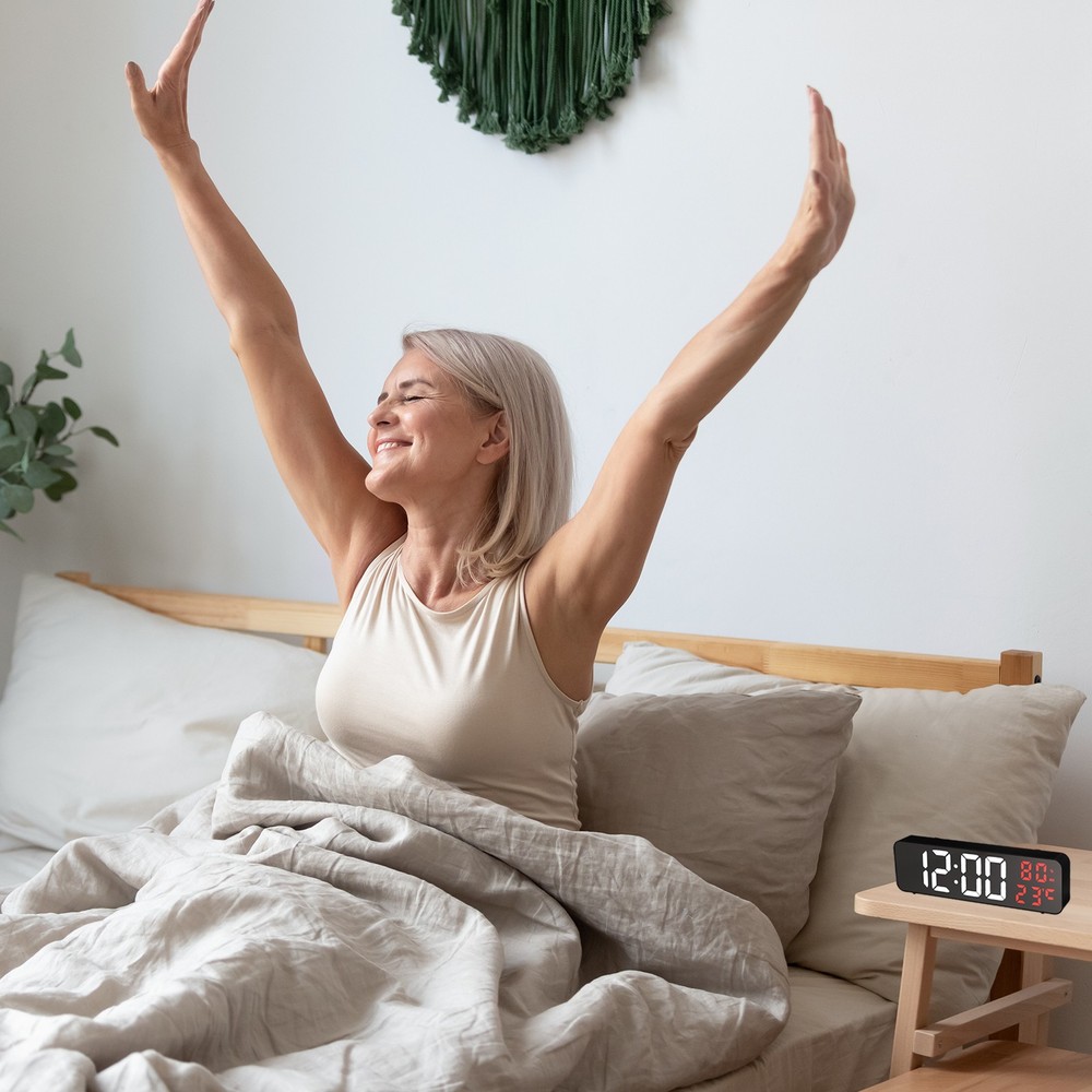Round Electronic Alarm Clock Thin Clock with White & Red Digits