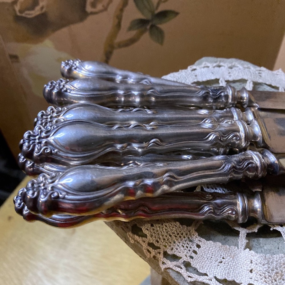 9 Holmes & Edwards Silverplate Dinner Knives Flatware Silverware Rare Antique
