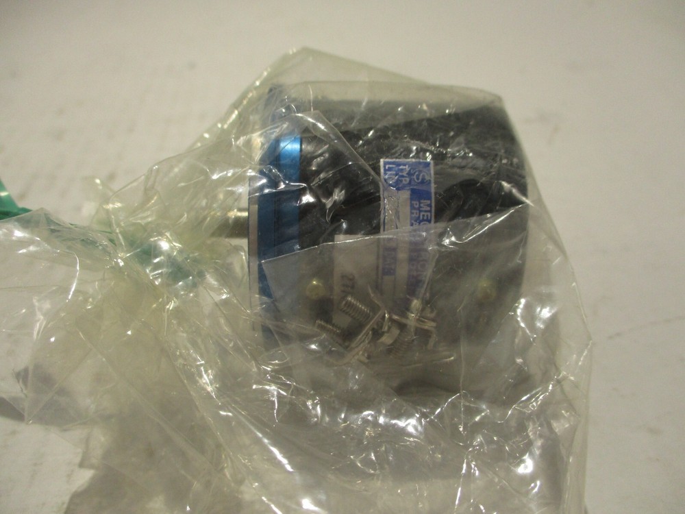 NEW MEGATRON 47005 POTENTIOMETER 2K OHMS