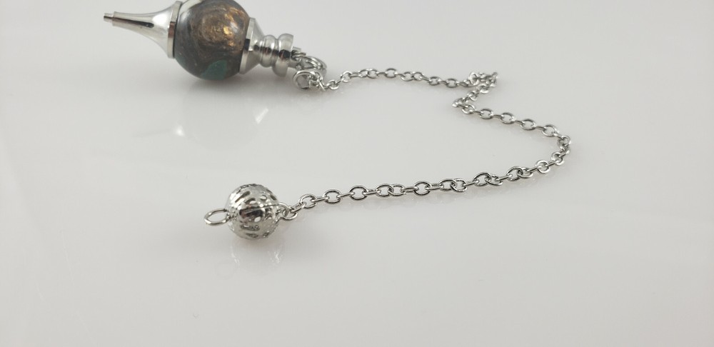Aoneitem Malachite Gemstone Stone Point Healing Chakra Divination Pendulum