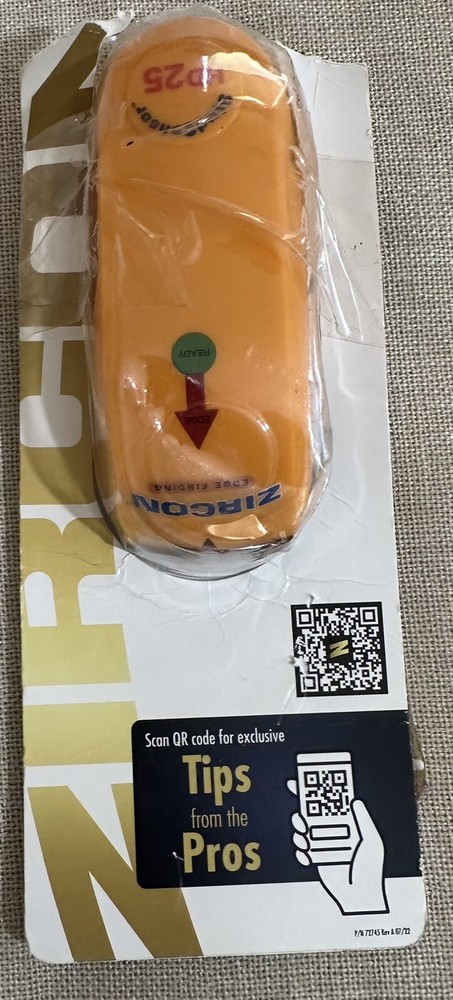 Zircon Stud Sensor Finder Yellow HD25 Open Box *untested *