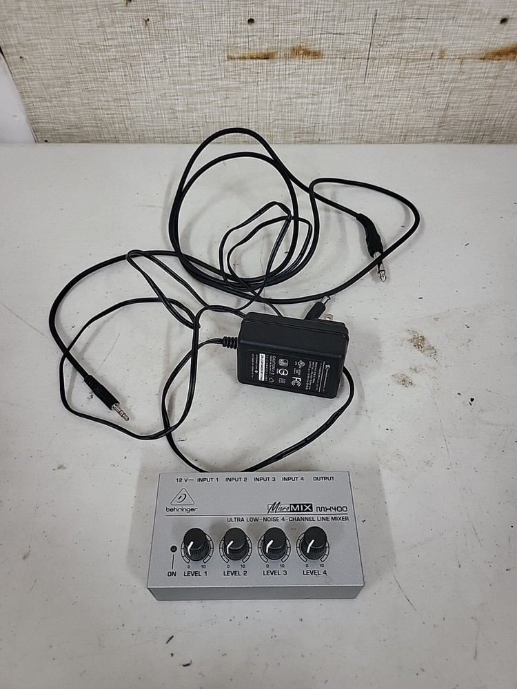 Behringer HA400