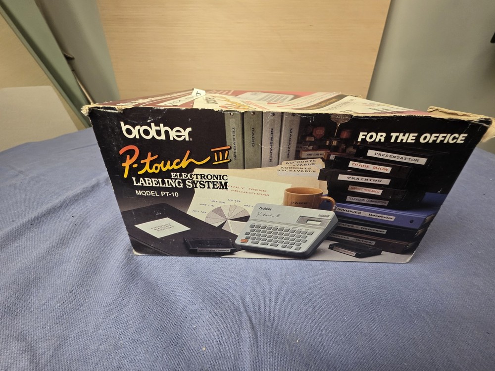 Brother P-Touch III Electronic Labeling System Model PT-10