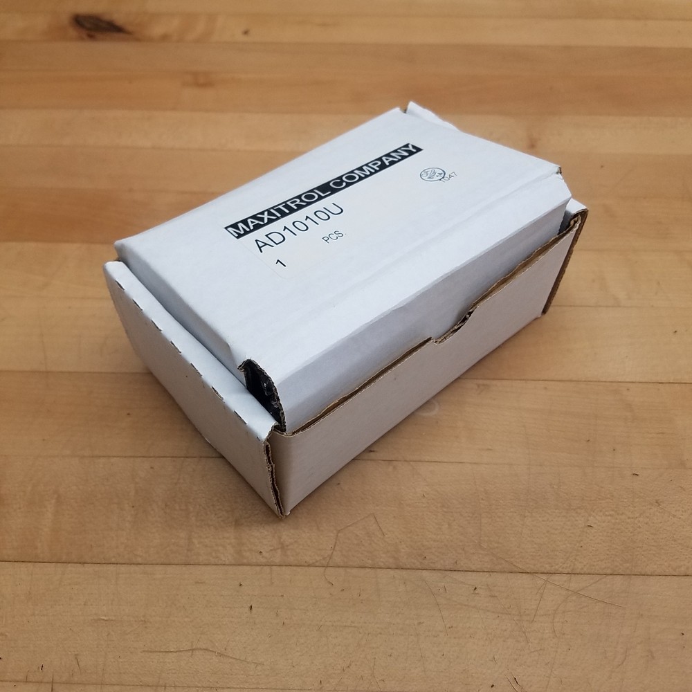 Maxitrol AD1010U Amplifier With Temperature Selector - NEW