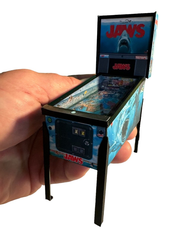 Miniature Replica "Jaws” Pinball Machine Mini Scale Model, Keepsake, Trophy