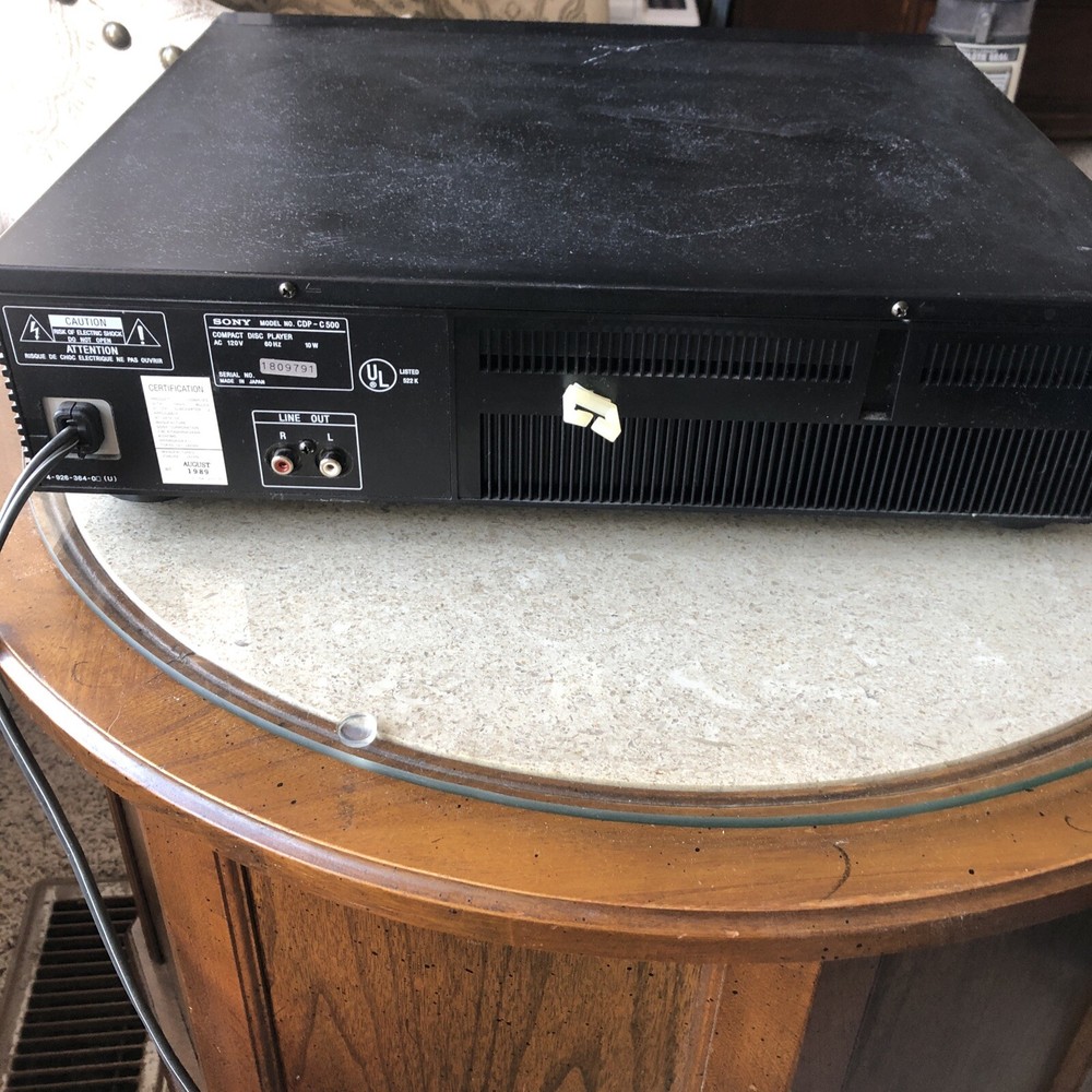 Sony CD 5 Disc CDP-C500 CD Player. Tested-Works