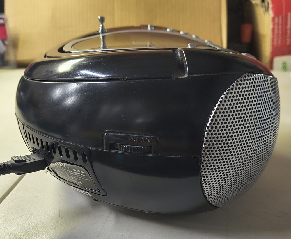 Coby Cxcd237 Portable Cd Player With Am/FM Radio