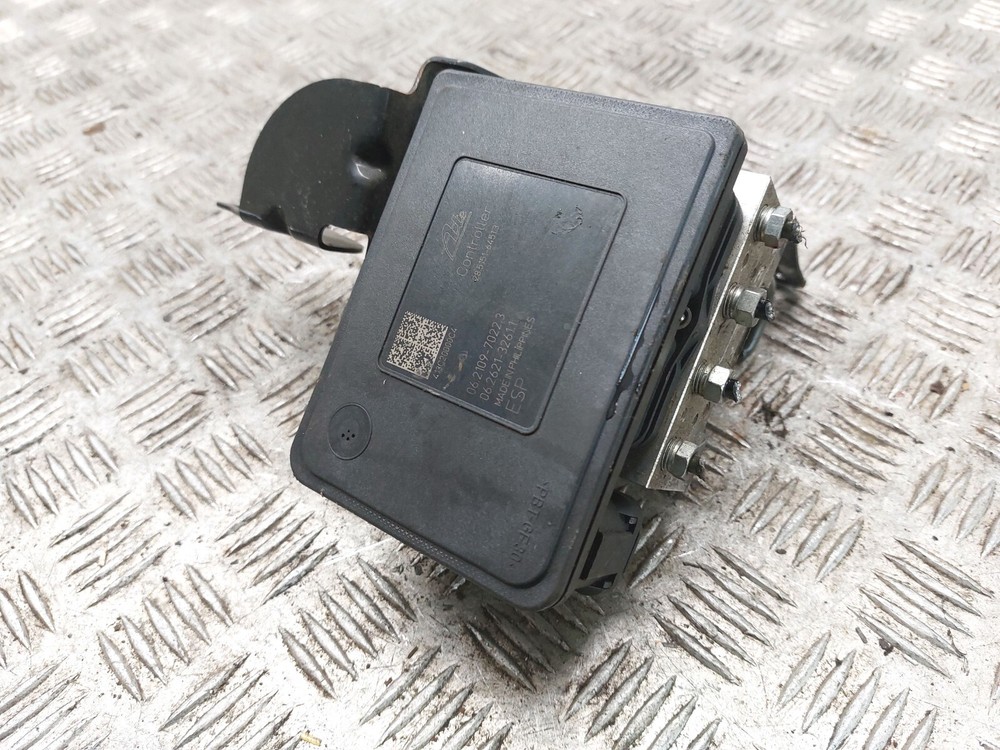 MITSUBISHI OUTLANDER MK3 2.2 DIESEL ABS PUMP CONTROL MODULE 2014