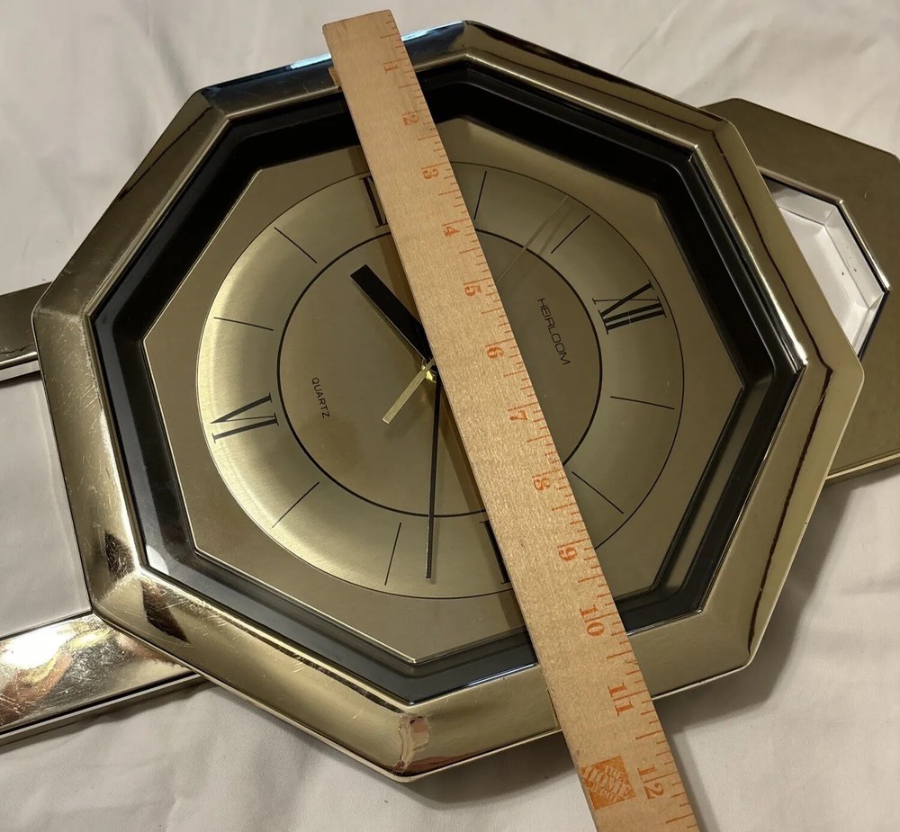 Heirloom - Quartz Wall Clock With Regulator On Bottom, Battery Run UNTESTED