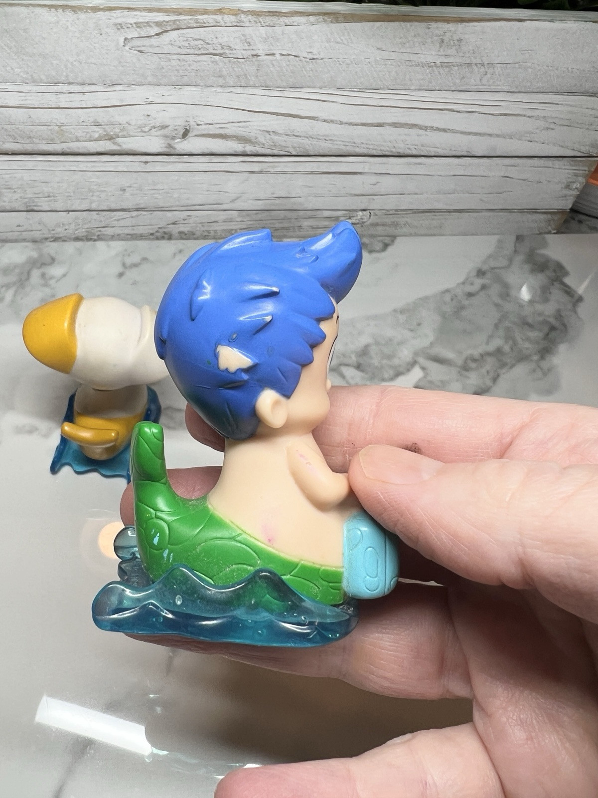 Nickelodeon Bubble Guppies Roll N Go Sliders Gil Guppy Puppy Toy Figures