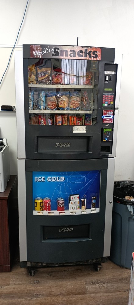 RS-800/850 Combo Vending Machine