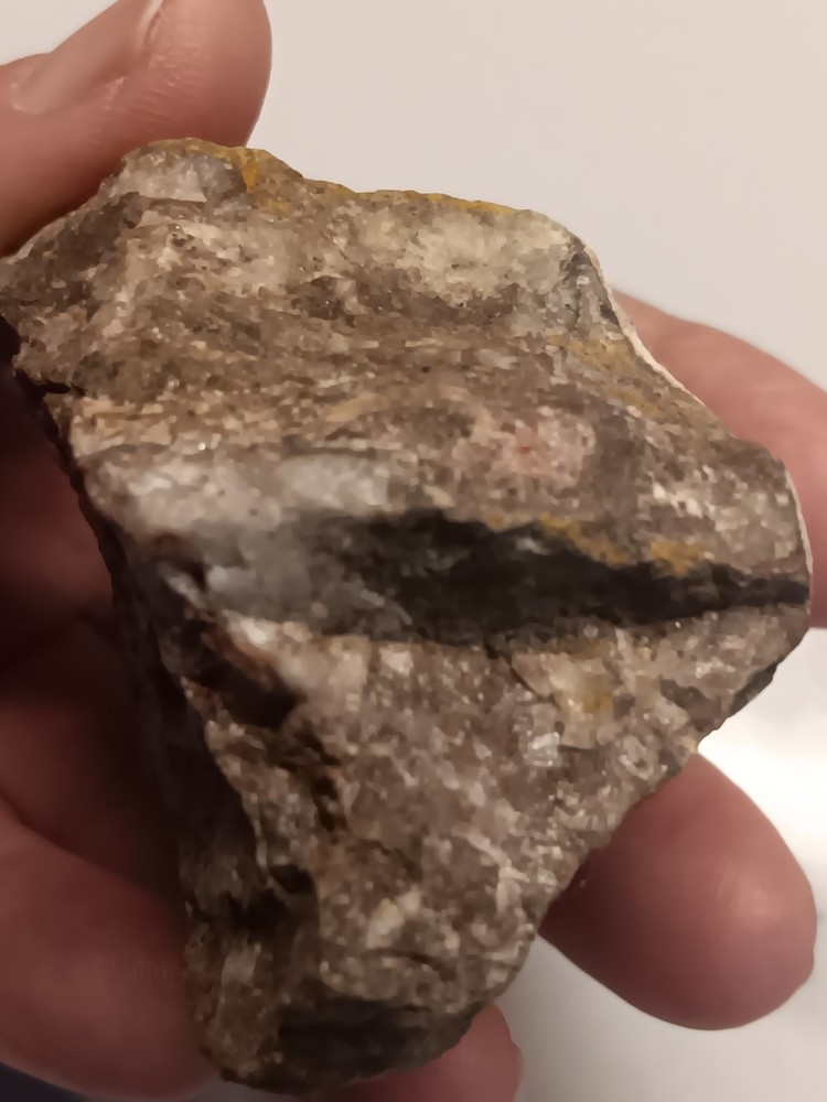 Calf. Gold Ore Sample (127Grams Total)