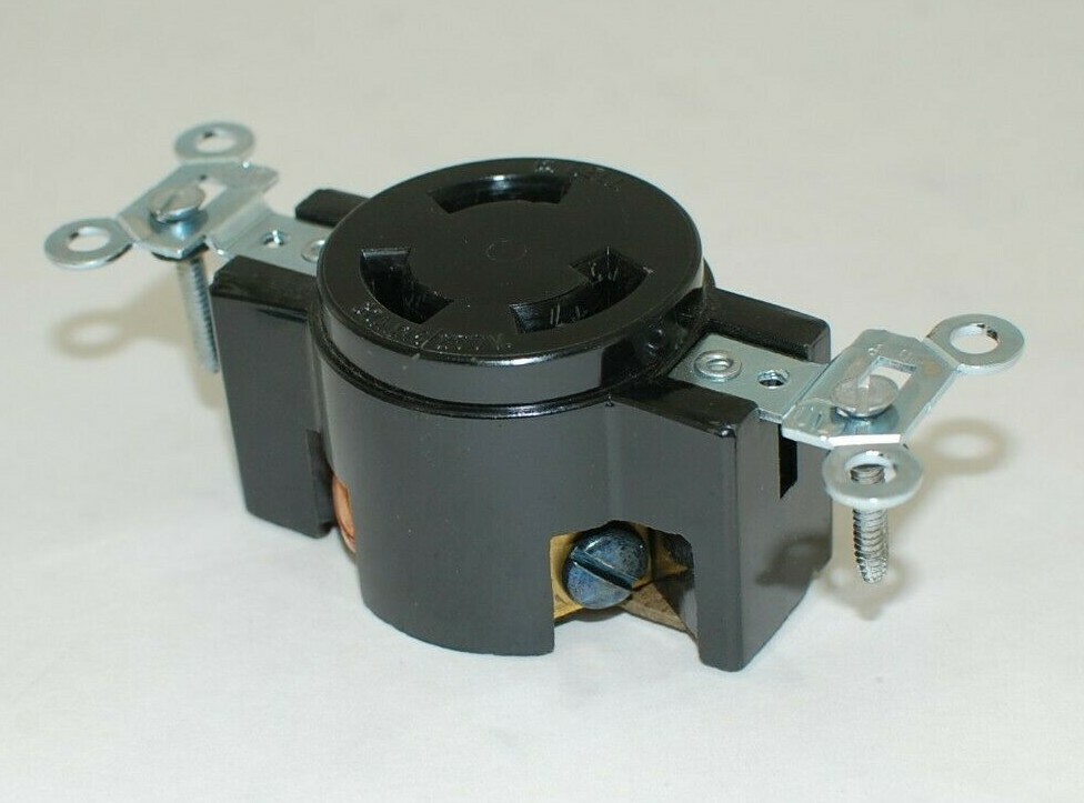 Eagle 843 Single Receptacle