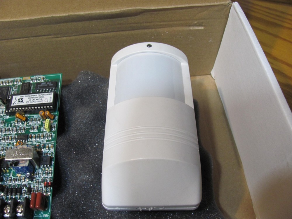 NAPCO GEMINI P816 LOT