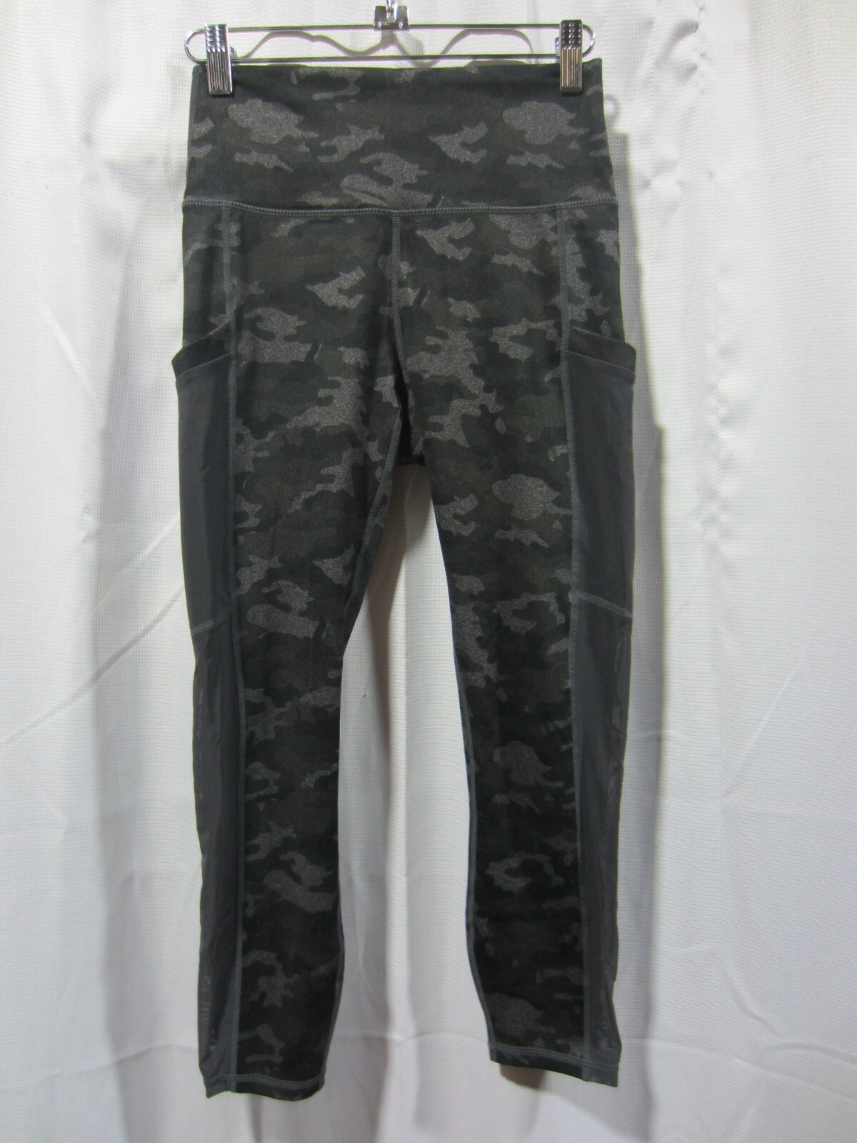 13 PAIRS Assorted Fabletics Women's XS Activewear Pants Leggings Tights Fitness