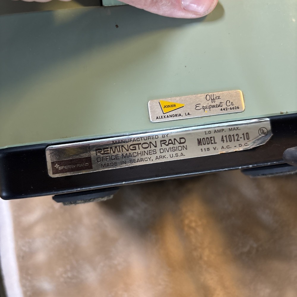 Vintage Remington Sperry Rand Adding Machine Model 41012-10