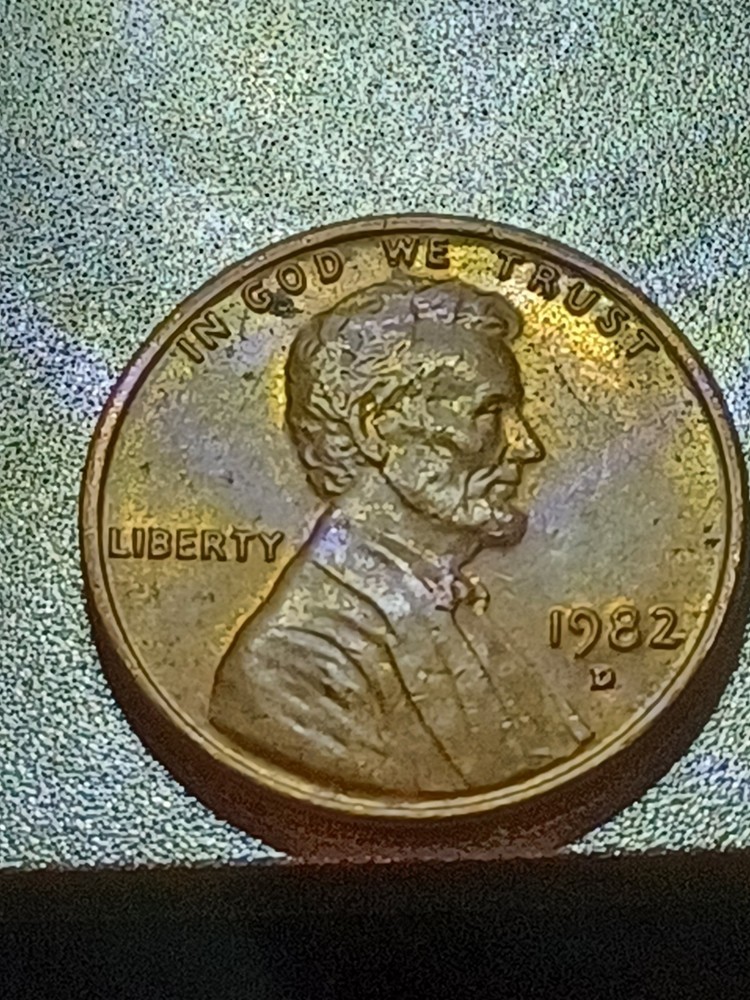 1982D PENNY ERRORS 3.1 GRAMS BIG BOLD LETTERS FRONT AND REVERSE