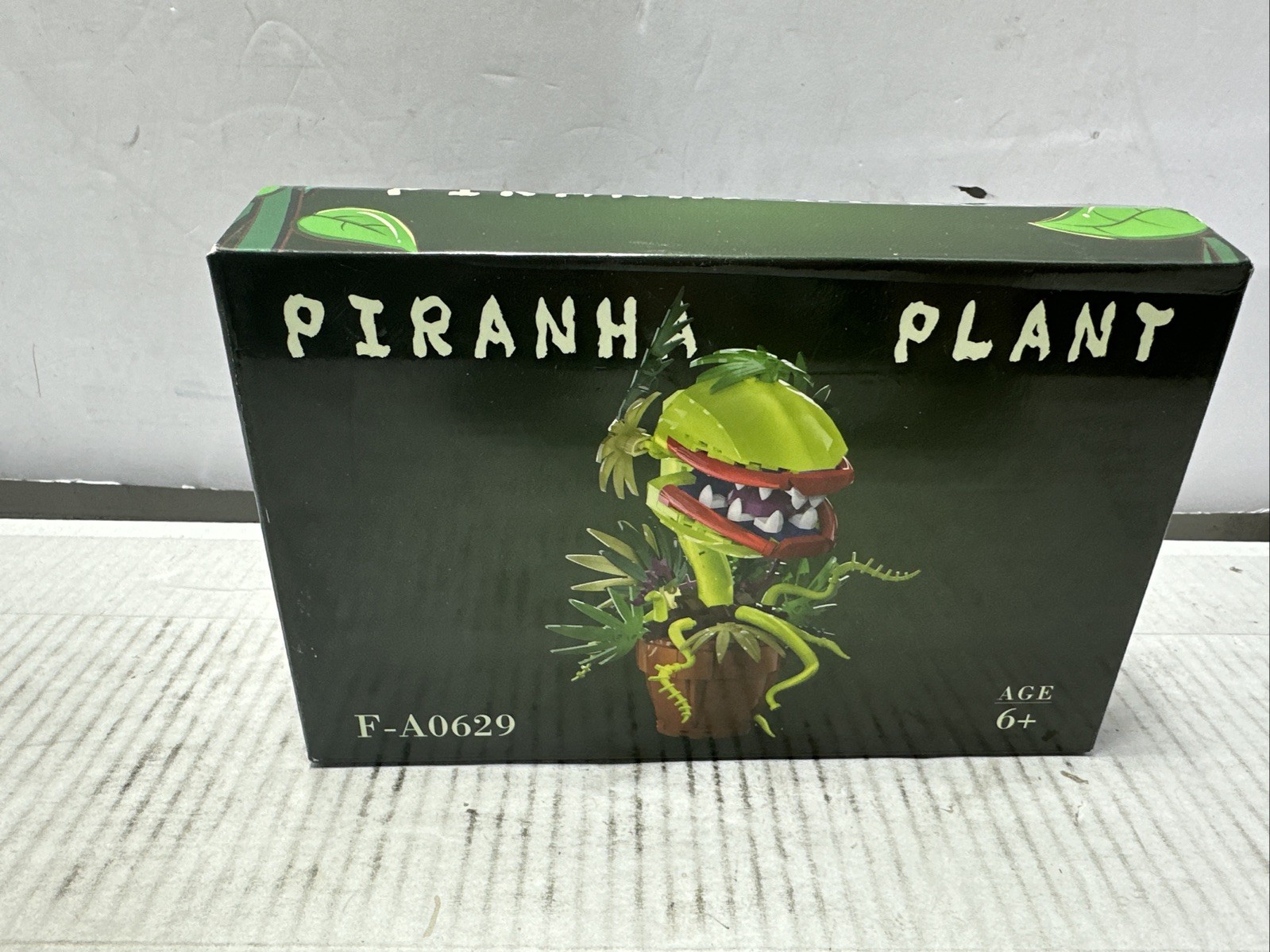 Audrey Piranha Plant Building Blocks Set- Little Shop of Horrors F-A0629