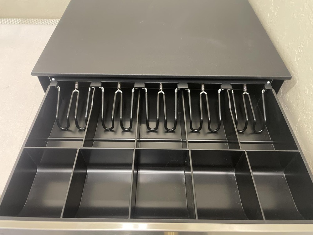 APG CASH DRAWER WITH KEY