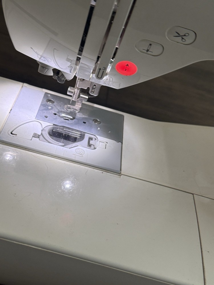 Brother Embroidery Machine PE770 - USED - WORKING!!