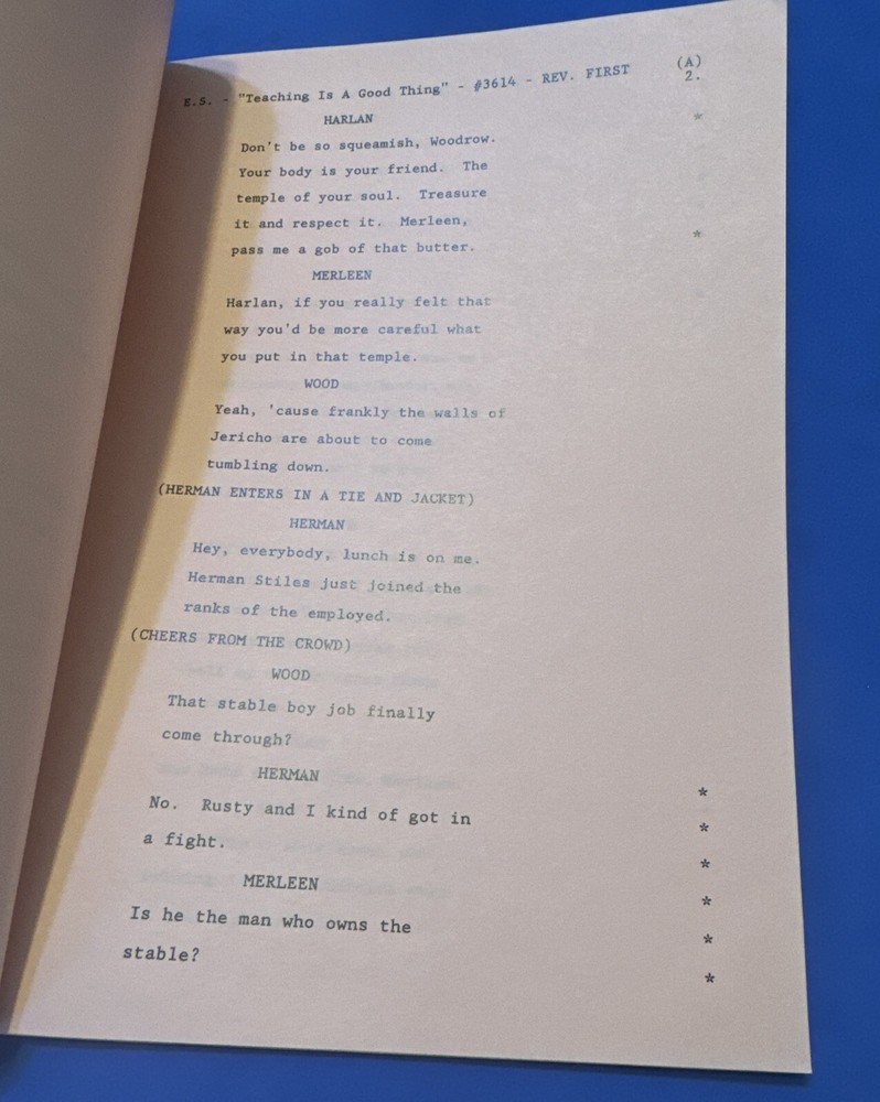 EVENING SHADE TEACHING IS A GOOD THING SET USED SCRIPT FIRST DRAFT BURT REYNOLDS