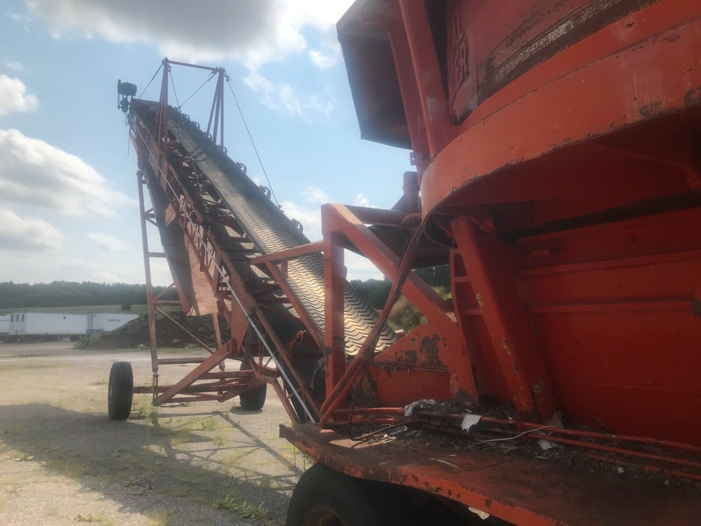 2003 Mobark Tub Grinder