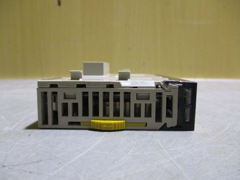 OMRON CJ1W-OD231 Output Unit PLC Module USED #2