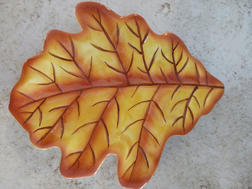 Ceramic Hanging Leaf Trio