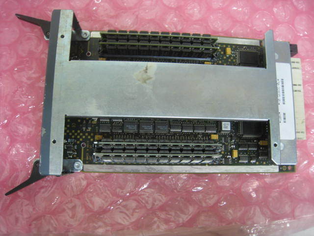 DEC Digital 70-32835-01 HSZ70 Cache Controller for Fiber Channel RAID Array 8000